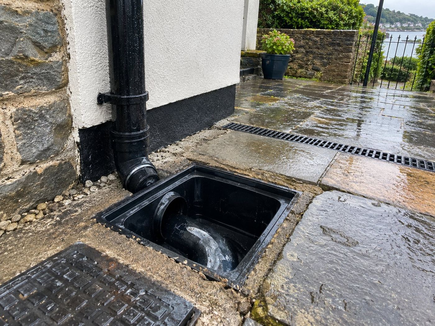 Blocked kitchen waste and outside gully: An outside gully overflowing every time it rained, and a kitchen sink that kept blocking.